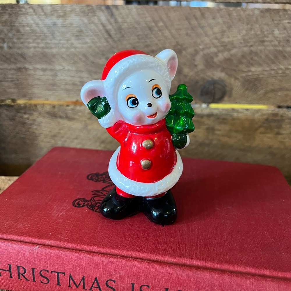 Vintage Christmas mouse ucgc ceramic holiday decor